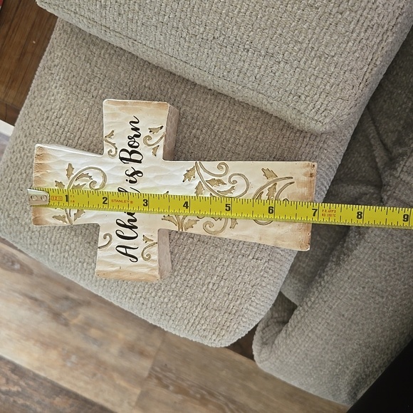 Burton Cream and Gold Decorative Cross So Pretty 😍✝️⛪️🎄 - Picture 3 of 5